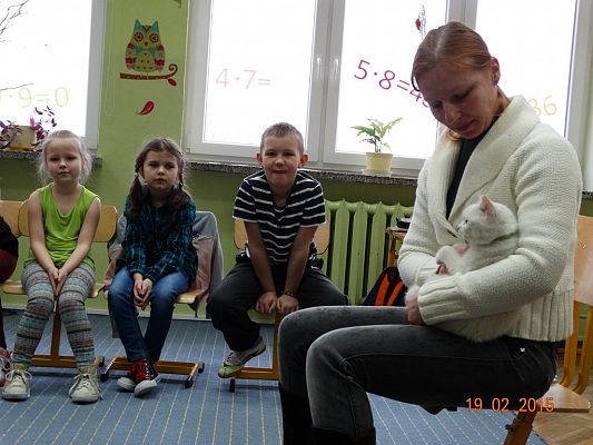 Grafika #0: Kolejny gość w klasie II