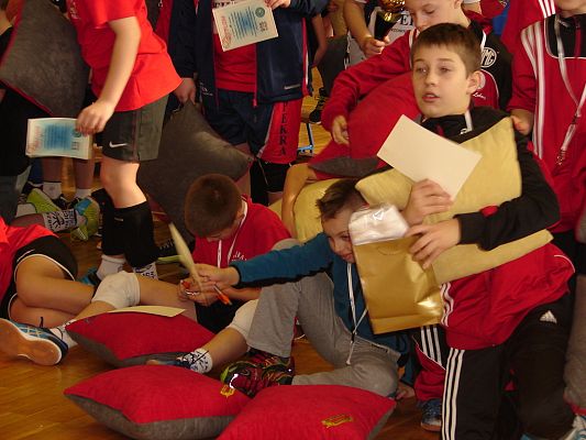 Grafika #13: Turniej Minipiłki Siatkowej w Gubinie