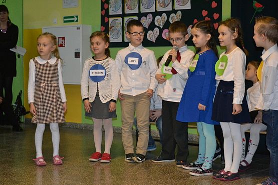 Grafika #7: Dzień Babci i Dziadka w Szkole Podstawowej