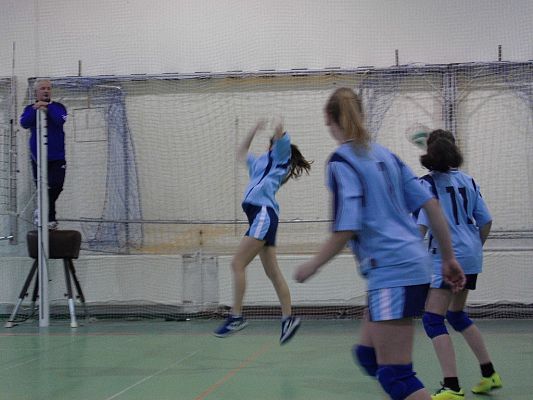 Grafika #4: Powiatowe zawody w piłce siatkowej dziewcząt.