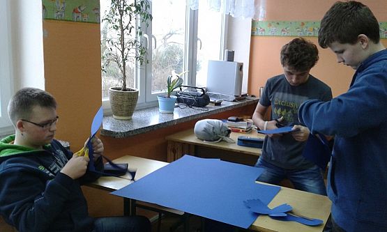 Grafika #1: Wszystkie drogi prowadzą do biblioteki