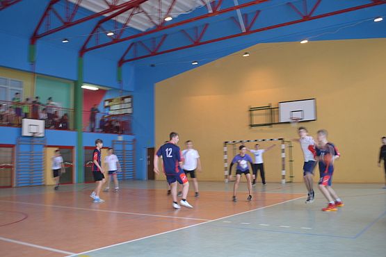 Grafika #2: Gminne zawody w piłce ręcznej chłopców.