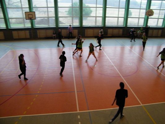 Grafika #6: Gminne zawody w piłce ręcznej dziewcząt