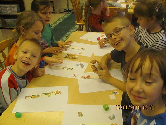 Grafika #2: Pasowanie na czytelnika