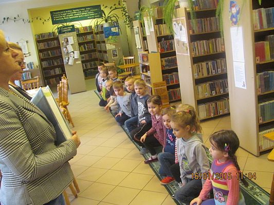 Grafika #0: Pasowanie na czytelnika