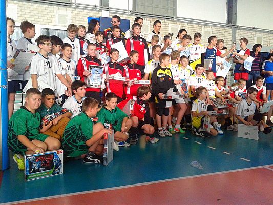 Grafika #2: Świąteczny Turniej Minipiłki Siatkowej Chłopców