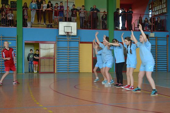 Grafika #6: Gminne zawody w mini piłce ręcznej dziewcząt i chłopców