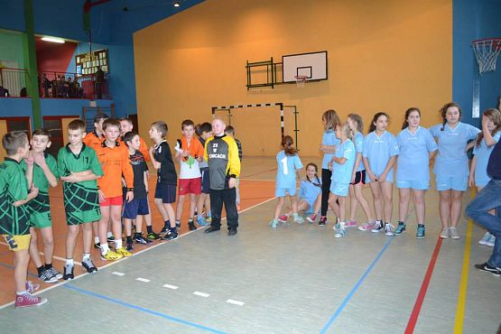 Grafika #12: Gminne zawody w mini piłce ręcznej dziewcząt i chłopców