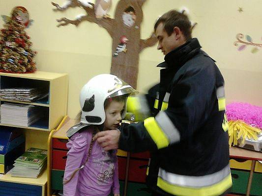 Grafika #1: Grudniowe spotkania w klasie II Szkoły Podstawowej