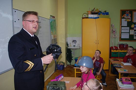 Grafika #7: Grudniowe spotkania w klasie II Szkoły Podstawowej