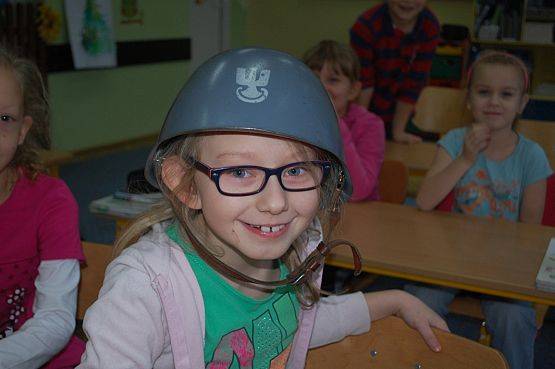 Grafika #11: Grudniowe spotkania w klasie II Szkoły Podstawowej