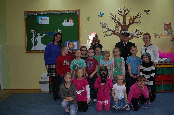 Grafika #16: Grudniowe spotkania w klasie II Szkoły Podstawowej