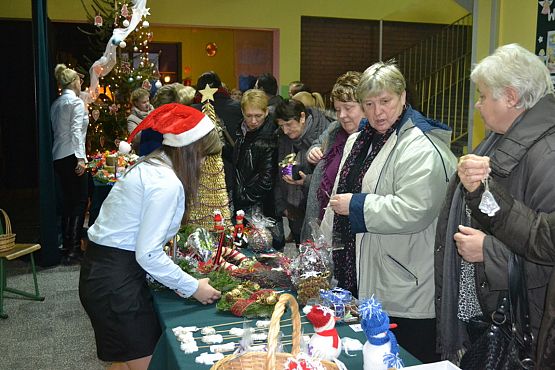 Grafika #5: Przedświąteczny kiermasz w naszej szkole