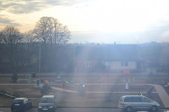 Grafika #1: Zakończono prace przy placu zabaw i siłowni zewnętrznej