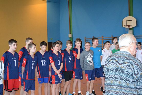 Grafika #0: Gminne zawody w Piłce Siatkowej Chłopców.