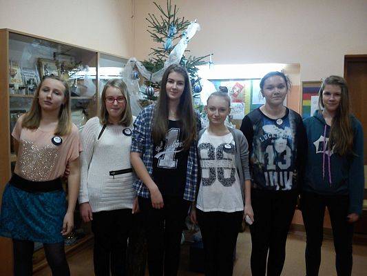 Grafika #0: Gimnazjaliści na "Bardzo długiej lekcji języka polskiego"