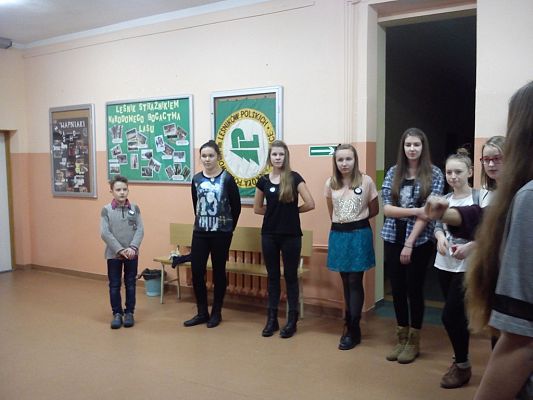 Grafika #1: Gimnazjaliści na "Bardzo długiej lekcji języka polskiego"