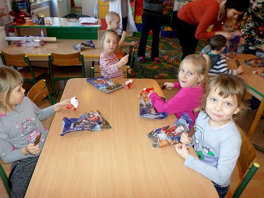 Grafika #5: Mikołaj w Przedszkolu