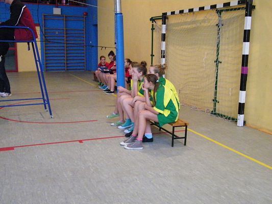 Grafika #8: Zawody piłki siatkowej dziewcząt klas IV- VI.