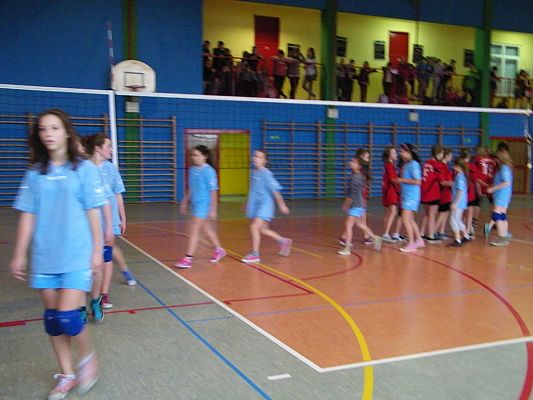 Grafika #13: Zawody piłki siatkowej dziewcząt klas IV- VI.