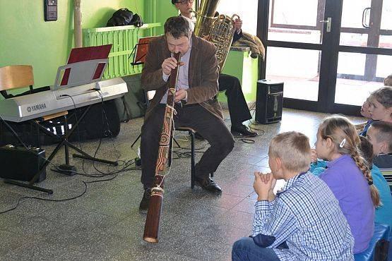 Grafika #16: Koncert muzyczny