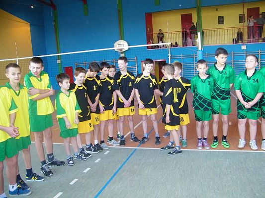 Grafika #2: Gminne zawody w mini piłce siatkowej chłopców.