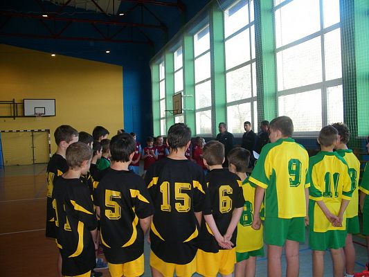 Grafika #3: Gminne zawody w mini piłce siatkowej chłopców.