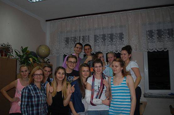 Grafika #9: Dyskoteka szkolna