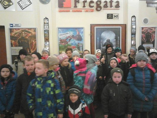 Grafika #1: Wyjazd do kina uczniów klasy II i III