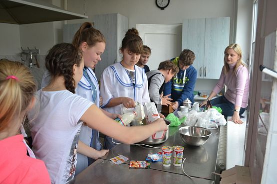 Grafika #0: Gimnazjaliści w projekcie "Między nami czytelnikami"