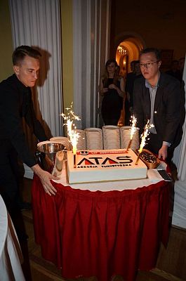 Grafika #14: Elżbieta Laskiewicz nauczycielka Zespołu Szkół im. Jana Pawła II w Łebieniu laureatką Ogólnopolskiego Konkursu "Wartościowa wycieczka szkolna"