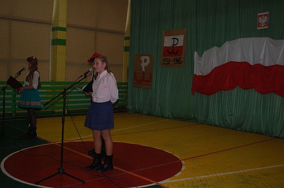 Grafika #6: Młodzież naszej szkoły gościnnie wystąpiła w Zespole Szkół w Garczegorzu i Gminnym Ośrodku Kultury w Nowej Wsi Lęborskiej z programem patriotycznym