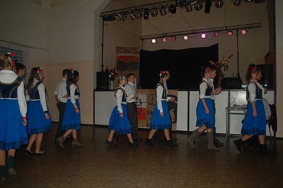 Grafika #11: Młodzież naszej szkoły gościnnie wystąpiła w Zespole Szkół w Garczegorzu i Gminnym Ośrodku Kultury w Nowej Wsi Lęborskiej z programem patriotycznym