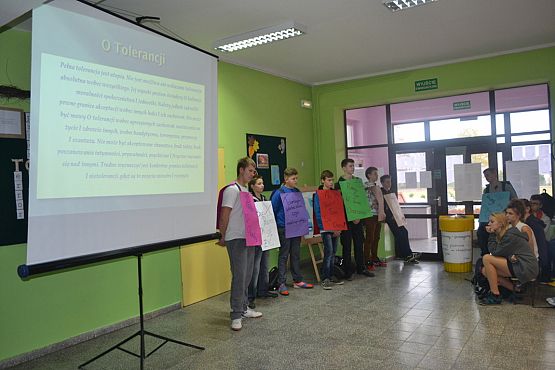 Grafika #4: Tolerancja - nie bądź obojętny wobec przemocy