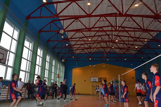 Grafika #3: XIII Turniej Piłki Siatkowej z okazji Święta Niepodległości o puchar dyrektora Zespołu Szkół im. Jana Pawła II w Łebieniu