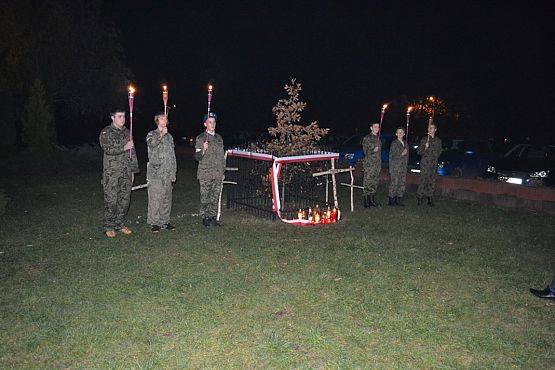 Grafika #2: Wieczornica z okazji Święta Niepodległości