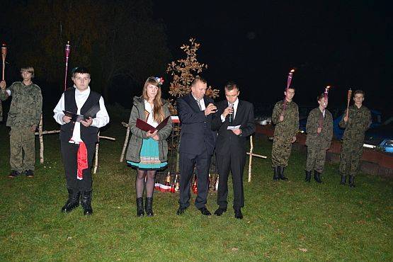 Grafika #5: Wieczornica z okazji Święta Niepodległości