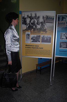 Grafika #30: Wieczornica z okazji Święta Niepodległości