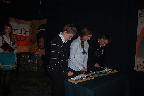 Grafika #27: Uroczysty apel z okazji Narodowego Święta Niepodległości