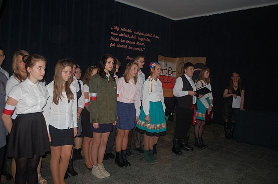 Grafika #28: Uroczysty apel z okazji Narodowego Święta Niepodległości