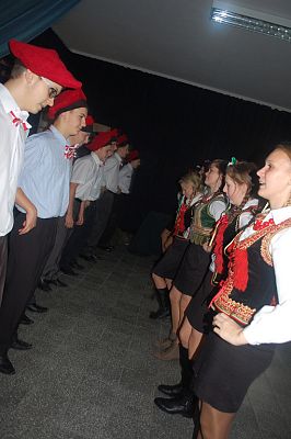 Grafika #20: Uroczysty apel z okazji Narodowego Święta Niepodległości