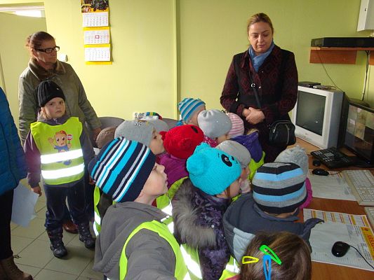 Grafika #13: Wycieczka zerówek do MPWiK w Lęborku