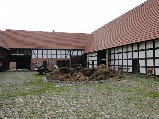 Grafika #19: Wycieczka do Krainy w Kratę