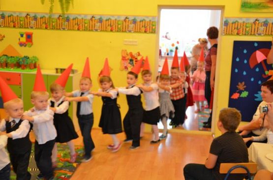 Grafika #1: Pasowanie na przedszkolaka