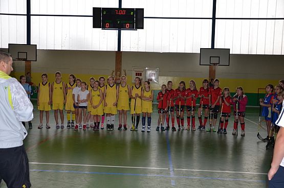 Grafika #0: Powiatowy finał w unihokeju dziewcząt