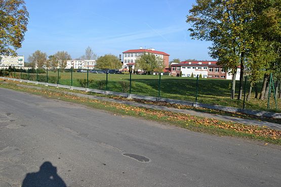 Grafika #4: Ogrodzenie terenu szkolnego i sportowego