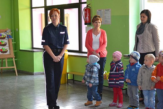 Grafika #2: Spotkanie przedszkolaków z policjantami