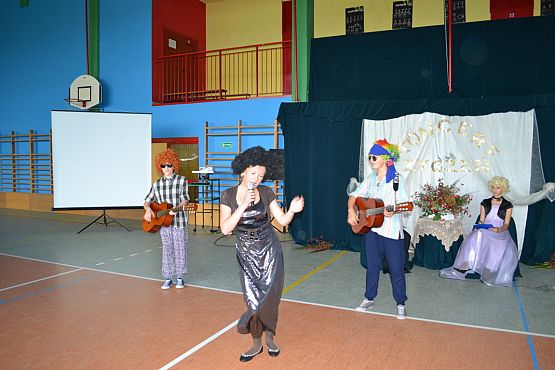 Grafika #4: Dzień Edukacji Narodowej