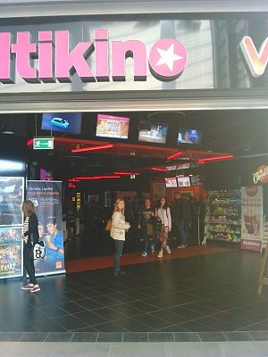 Grafika #0: Wyjazd gimnazjalistów do kina na film Miasto 44