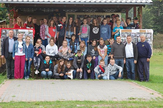 Grafika #0: Integracja klas pierwszych Gimnazjum w Łebieniu